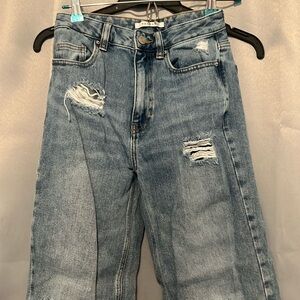 Pacsun 90’s boyfriend size 24 hemmed for 5ft